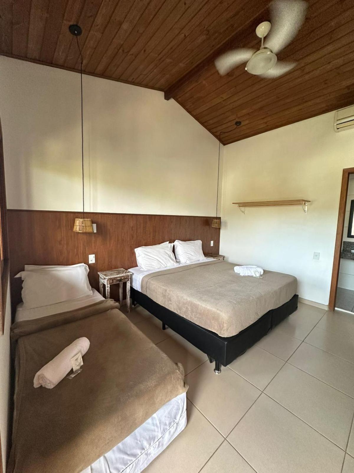 Quarto Triplo Econômico